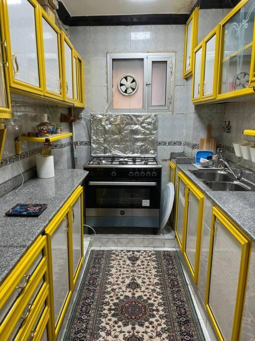 Apartment 2 Bedrooms Spacious Flat 7 Mins To Airport