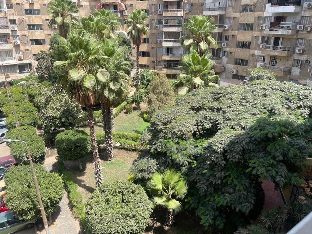 Apartment 2 Bedrooms Spacious Flat 7 Mins To Airport